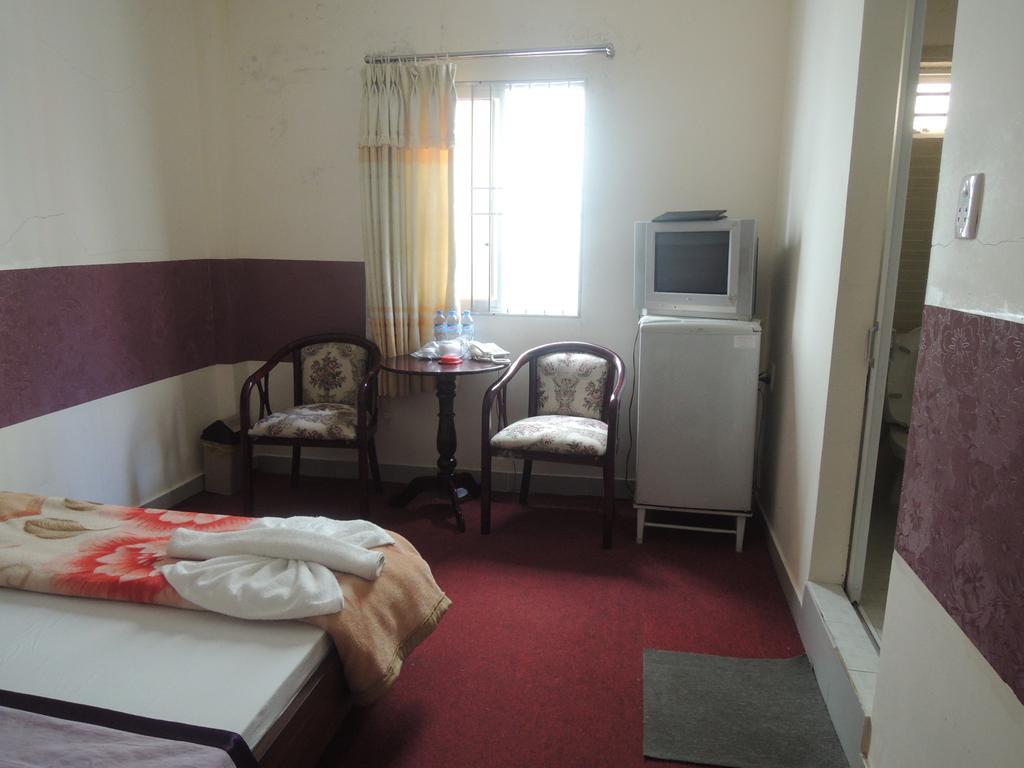 Da Lan Hotel Dalat Bilik gambar